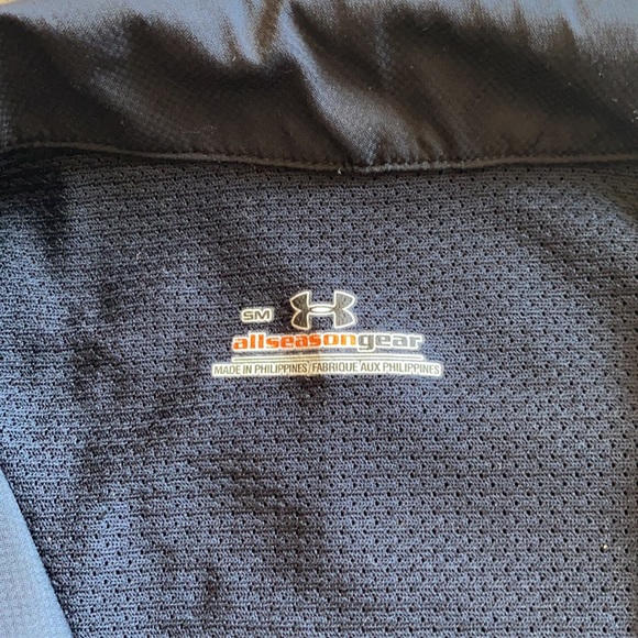 Under Armour Light Weight All Season Jacket - Picture 6 of 8